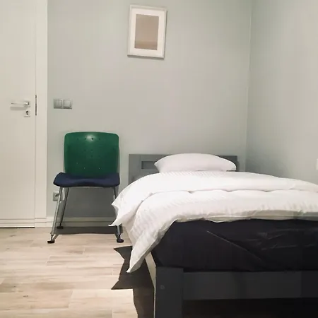 Apartment Fractal Guest - Centrum Andersia Square & Old Town Poznan