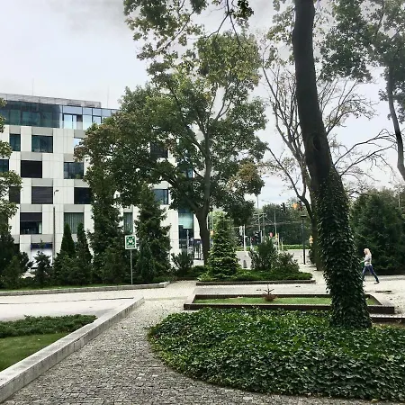 Apartment Fractal Guest - Centrum Andersia Square & Old Town Poznan